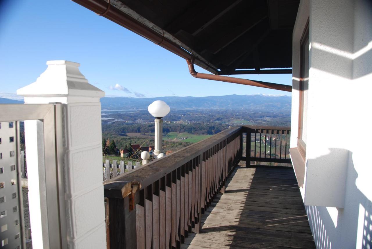 Naturpark-.Weinbergferienhaus Kitzeck im Sausal Buitenkant foto